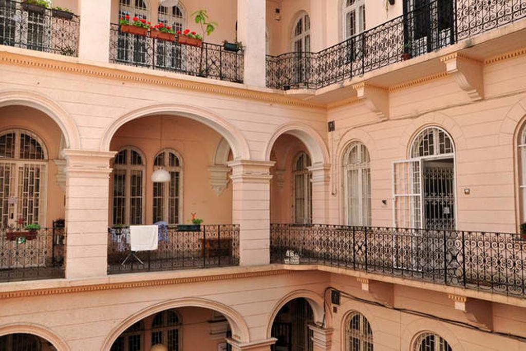 בודפשט Yolo Hostel מראה חיצוני תמונה