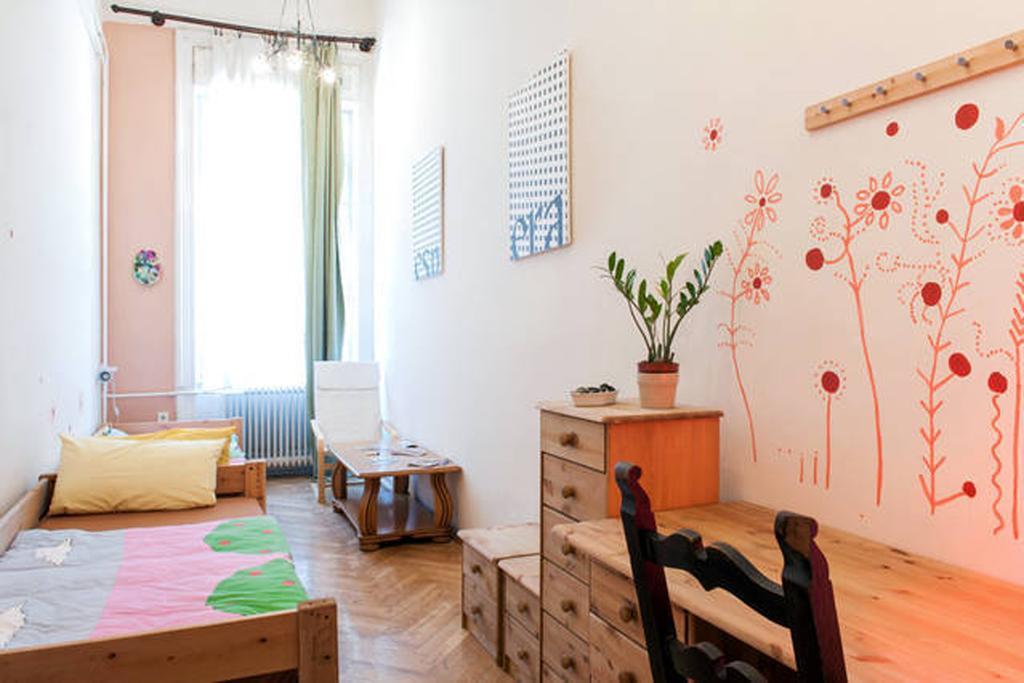 בודפשט Yolo Hostel מראה חיצוני תמונה