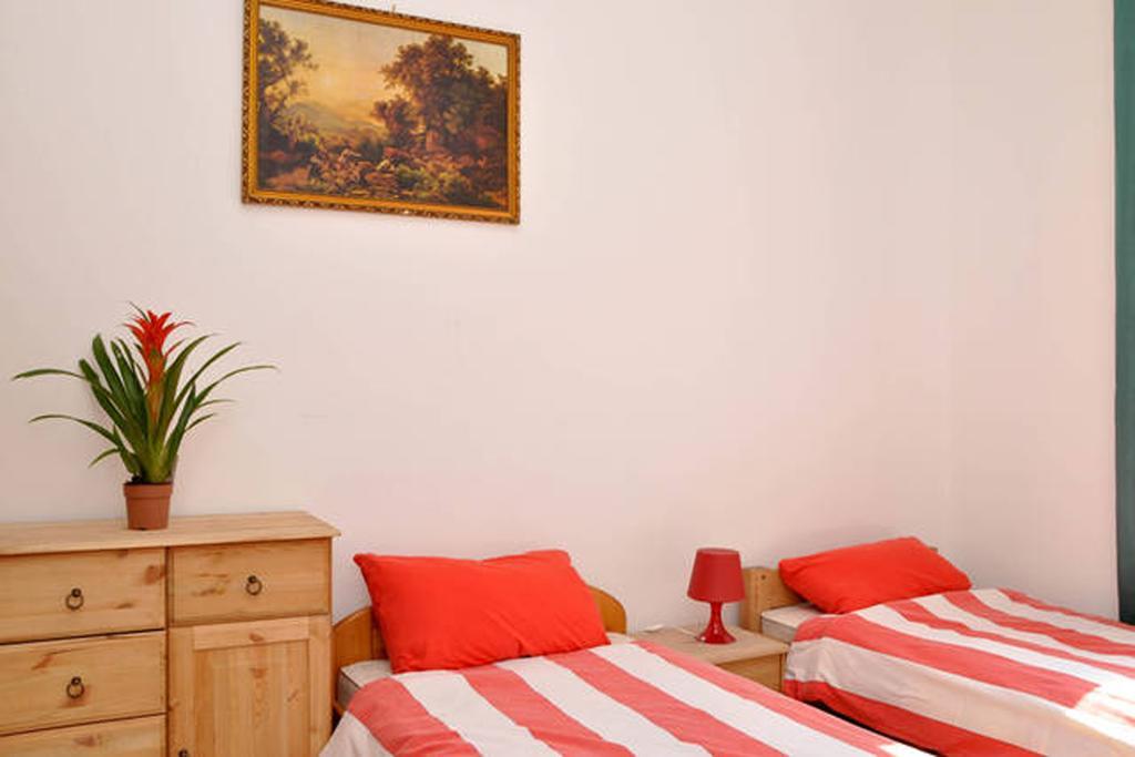בודפשט Yolo Hostel חדר תמונה